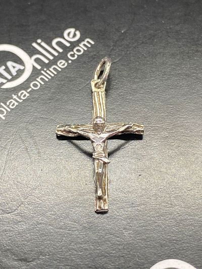 Colgante de plata. Cruz con Cristo 15mm x 25mm.