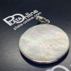 Colgante de plata. Círculo de NACAR de 30mm