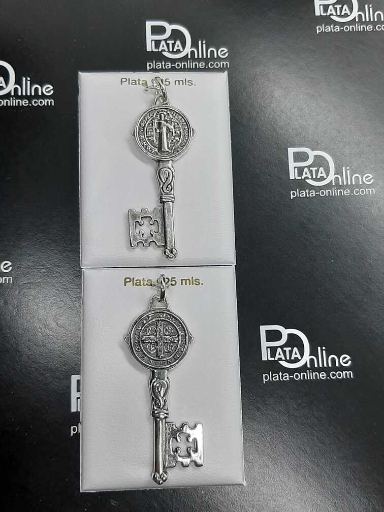 Colgante de plata LLAVE MEDALLA DE SAN BENITO 4,5cm alto - Imagen 4